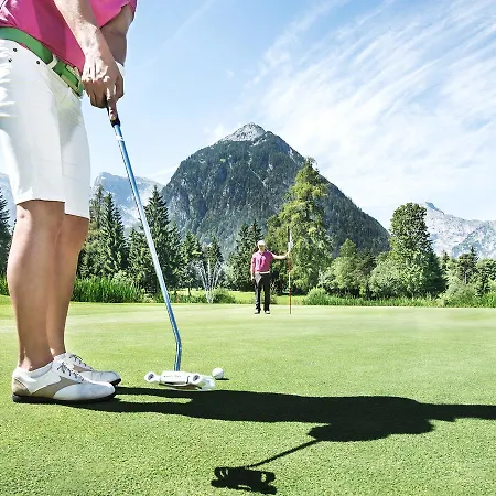 Otel Natur- Und Aktivresort Reiterhof 4*